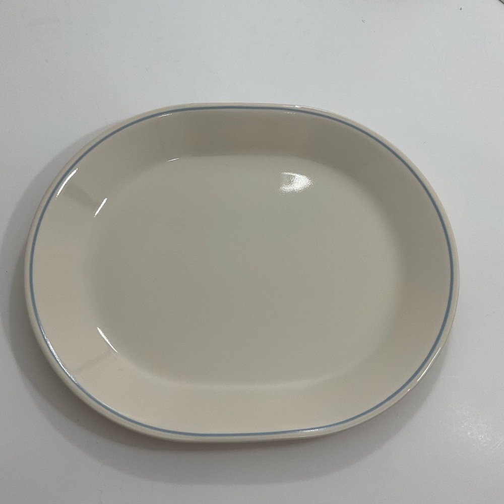 Corelle Oval Serving Platter Biege with blue edging